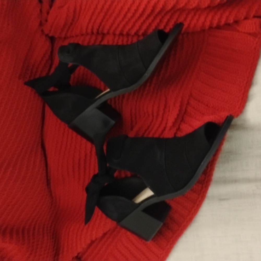 Nine West Rollicking Black Suede Booties